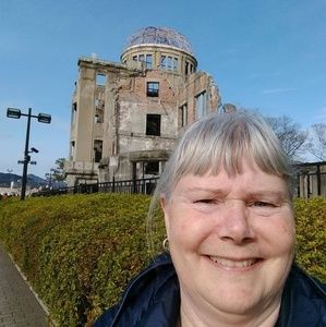 Meet your Posher, Dawn